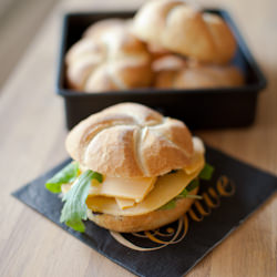 Kaiser Roll with Old Amsterdam - Recipe photo by Kelvin Wu