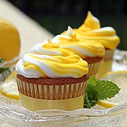 Lemonade Cupcakes - Recipe photo by CookingwithSugar