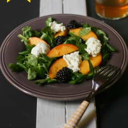Salad of Peaches and Blackberries - Recipe photo by ilgattogoloso