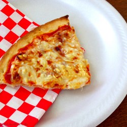 Classic Cheese Pizza - Recipe photo by healthful.glutenfree