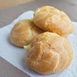 Puff Pastry w/ Vanilla Cream - Recipe photo by lamj127