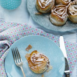 Sweet Filo Roses - Recipe photo by sneige