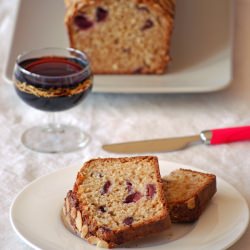 Cherry Almond Bread - Recipe photo by akane86