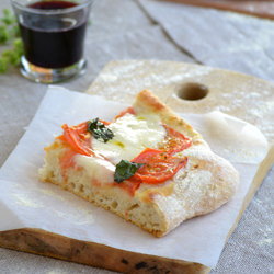 Pizza Margherita - Recipe photo by Paz
