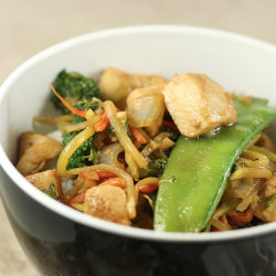 Ginger-Garlic Chicken Stir Fry - Recipe photo by thelittlekitchen