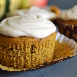 Pumpkin Apple Cupcakes - Recipe photo by lbbakes