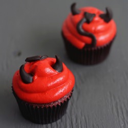 Devilish Red Velvet Cupcakes - Recipe photo by sixbittersweets