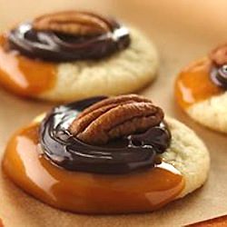 Caramel Fudge Turtle Cookies - Recipe photo by abitofbeesknees