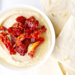 Homemade Hummus - Recipe photo by cosmocookie
