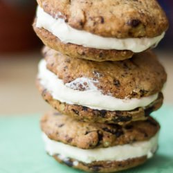 Ice Cream Sandwich - Recipe photo by vavynutz