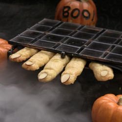 Spicy Cheddar Witch Fingers - Recipe photo by eatdrinklove