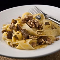 Pasta che Nuci - Recipe photo by RecipeTaster