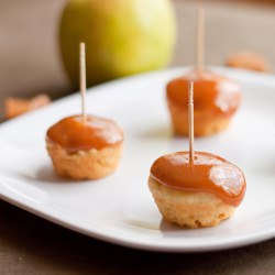 Caramel Apple Mini Cupcakes - Recipe photo by soveryblessed