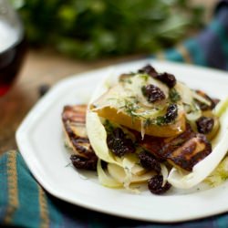 Endive Pear Halloumi Salad - Recipe photo by dramaticpancake