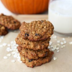Pumpkin Oatmeal Cookie - Recipe photo by Tasty Yummies