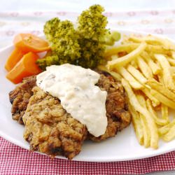 Country Fried Steaks - Recipe photo by CruStAbakes
