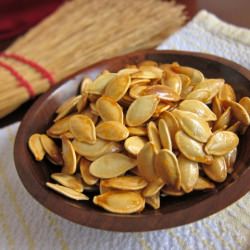Kettle Corn Pumpkin Seeds - Recipe photo by thymebombe