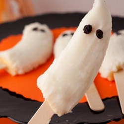 Sugar-free “Boo”nana Pops - Recipe photo by HealthfulPursuit