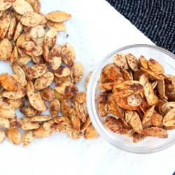 Cinnamon Maple Pumpkin Seeds - Recipe photo by cleaneatingchelsey