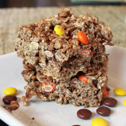 Halloween Rice Krispie Treats - Recipe photo by kmkrueb