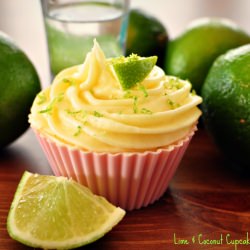 Lime & Coconut Cupcakes - Recipe photo by bananamondaes