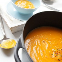 Pumpkin, Parsley Root & Thyme Soup - Recipe photo by Regula Ysewijn Foodwise