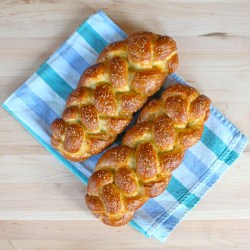 Pretzel Challah - Recipe photo by toriavey
