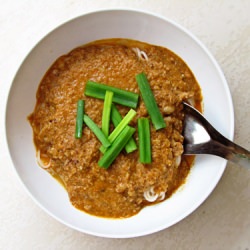 Noodle with Fish and Peanut Sauce - Recipe photo by homewarming