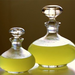 Homemade Limoncello - Recipe photo by Quimicococinero