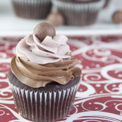Chocolate Cherry Cupcakes - Recipe photo by sweetrevelations