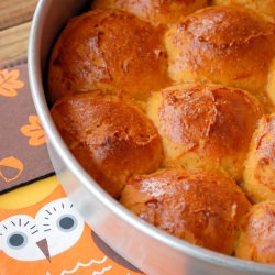 Sweet Potato Pull-Apart Rolls - Recipe photo by freeeats