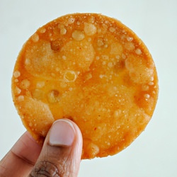 Savoury Rice Crackers - Recipe photo by indiancurrytrail