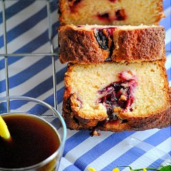 Light Cake with Fresh Plums - Recipe photo by syntagesapospiti