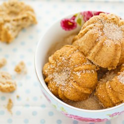 Apple & Cinnamon Bundt Cakes - Recipe photo by Sukaina Rajabali