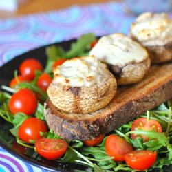 Mushrooms on a Toast - Recipe photo by chicca14