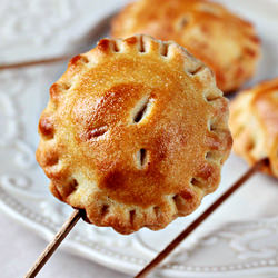 Pie Pops - Recipe photo by zoom yummy