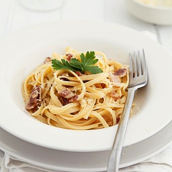 Pasta Carbonara - Recipe photo by erinnish