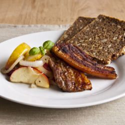 Bacon with Apples - Recipe photo by Dovilyte