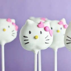 Hello Kitty Cake Pops - Recipe photo by dawnkl