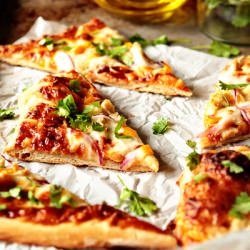 Barbecue Chicken Pizza - Recipe photo by kimose