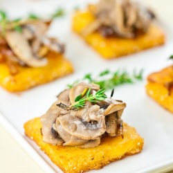 Mushroom Polenta Bites - Recipe photo by delicieux