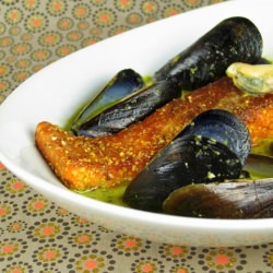 Salmon in Basil Broth - Recipe photo by justthetip
