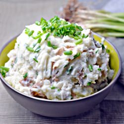 Sour Cream Mashed Potatoes - Recipe photo by kmartinelli