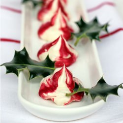 Peppermint Meringues - Recipe photo by mauka