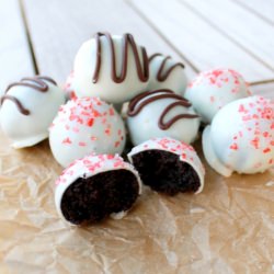 Chocolate Peppermint Truffles - Recipe photo by bakerita