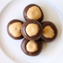 Buckeyes - Recipe photo by Yammie
