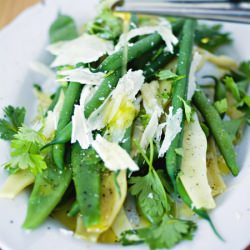 Bean and Parmigiano Salad - Recipe photo by maky