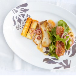 Warm Mushroom and Halloumi Salad - Recipe photo by Witek