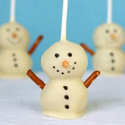 Snowmen Cake Pops - Recipe photo by 52kitchenadventures