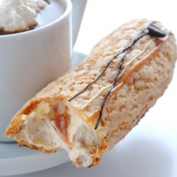 Caramel Coffee Eclair - Recipe photo by kiskanal